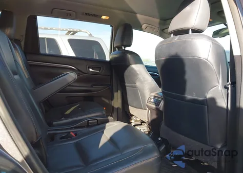 2015 Toyota Highlander Limited Platinum V6 from USA, damaged, VIN 5TDYKRFH7FS083429